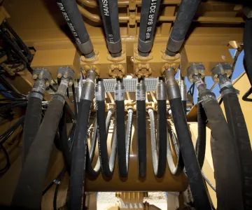 
            Výroba hydraulických hadíc
    