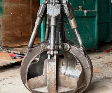 
            Opravy hydraulických drapákov a manipulátorov
    