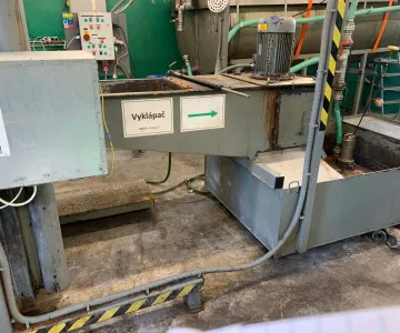 
            Servis strojov a zariadení
    