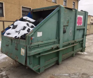 
            Servis strojov a zariadení
    