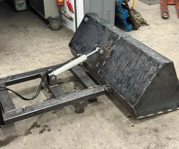 
            Výroba strojov a zariadení
    