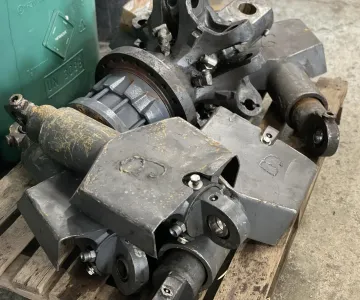 
            Opravy hydraulických drapákov a manipulátorov
    